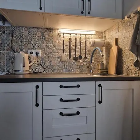 V Srdci Fara * Φάρο