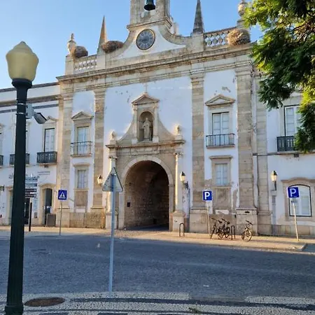 V Srdci Fara Tatil Evi *